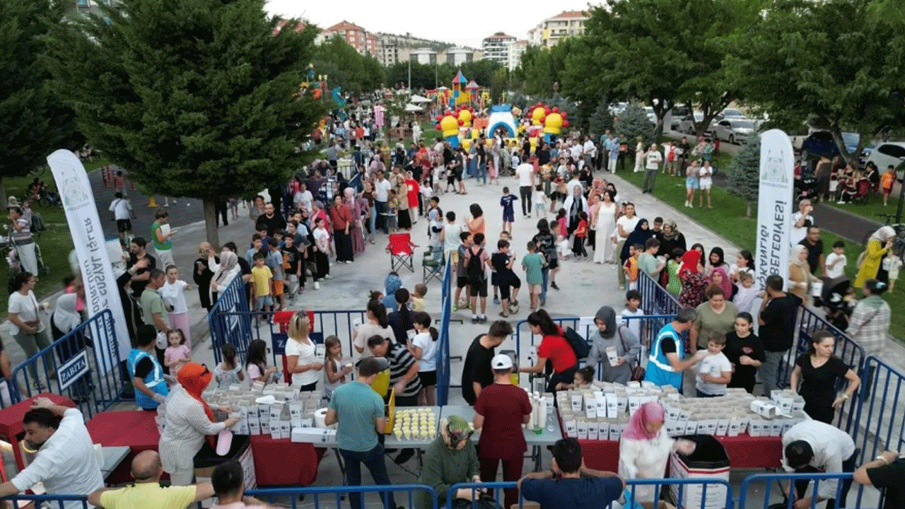 Cocuk Parkina Baz Istasyonu Isparta