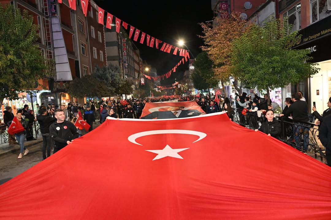 Cumhuriyet Bayramı’na Yakışan Coşkulu Gece (3)