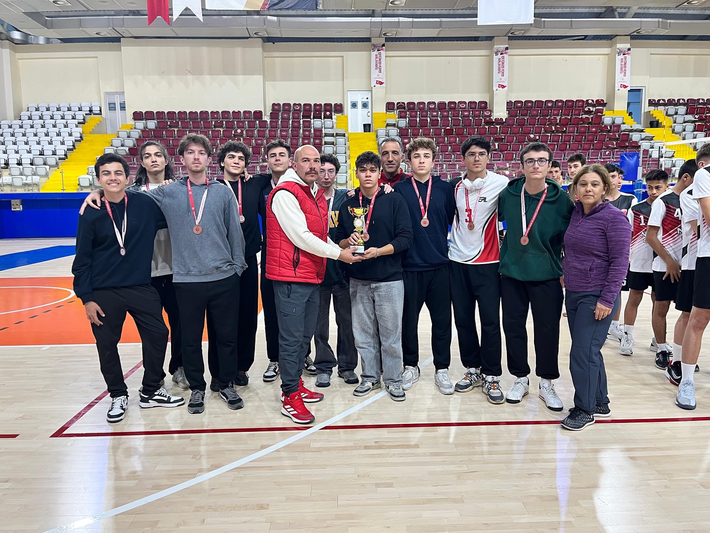 Cumhuriyet Kupası Voleybol Turnuvası Sona Erdi (1)