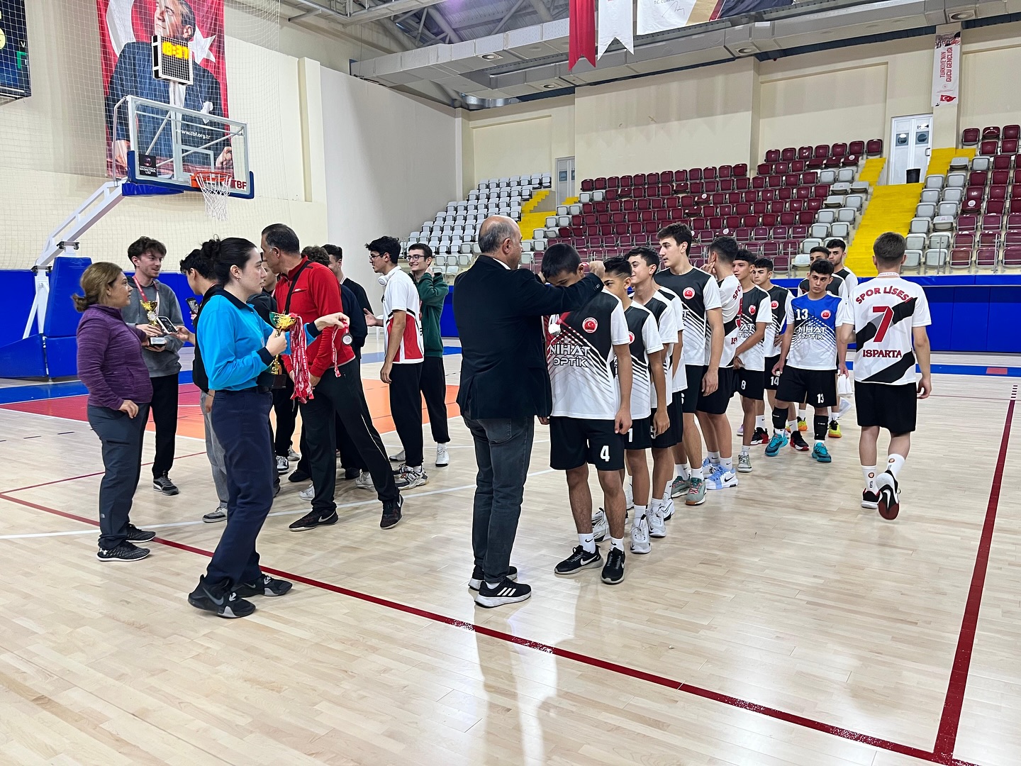 Cumhuriyet Kupası Voleybol Turnuvası Sona Erdi (3)