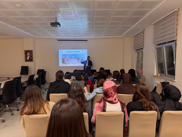 Isparta Aile Hizmetleri’nden Muhtarlar Derneği’ne Ziyaret (2)