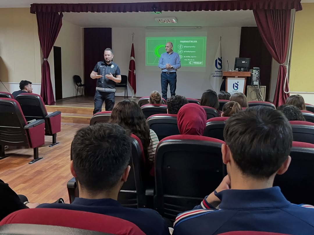 Isparta’da “Bağımlılıkla Mücadele Oryantasyon Eğitimi” Düzenlendi (6)