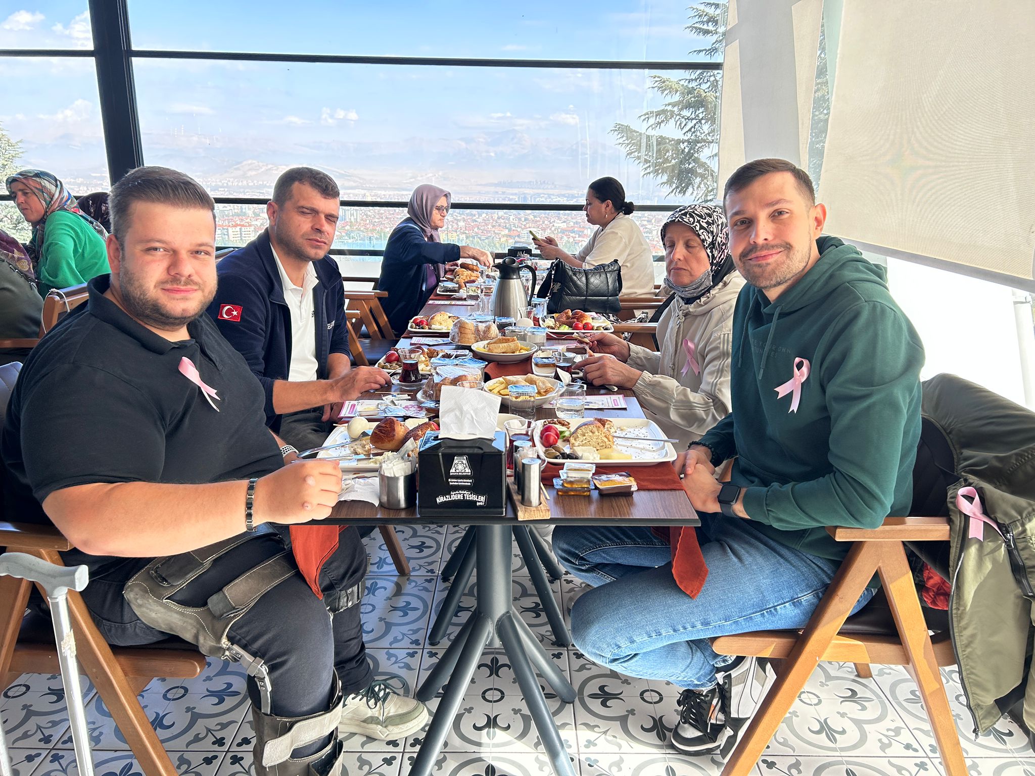 Kansev’den Meme Kanseri Farkındalık Kahvaltısı 4