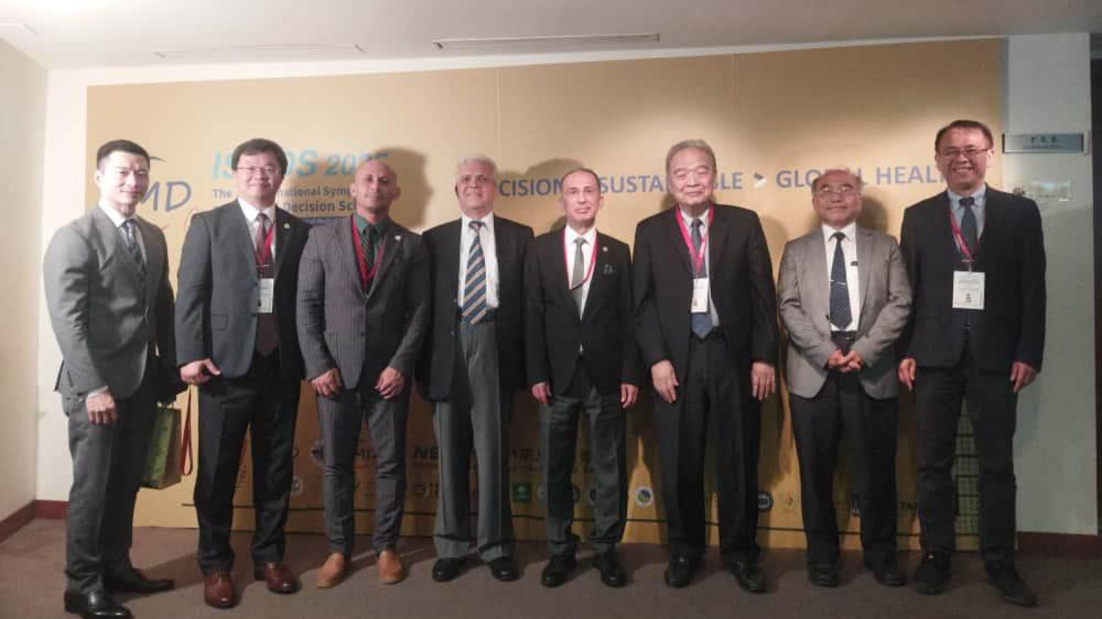 Rektör Mehmet Saltan, Taipei’de SDÜ’yü Temsil Etti-2