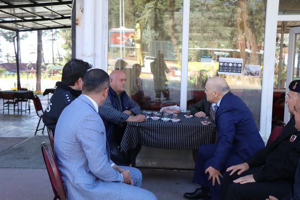 Kaymakam Yıldız Vatandaşların Taleplerini Dinledi (4)