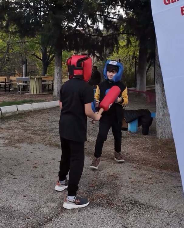 “Merkezim Her Yerde” Etkinliği Atabey’de Gerçekleştirildi (1)