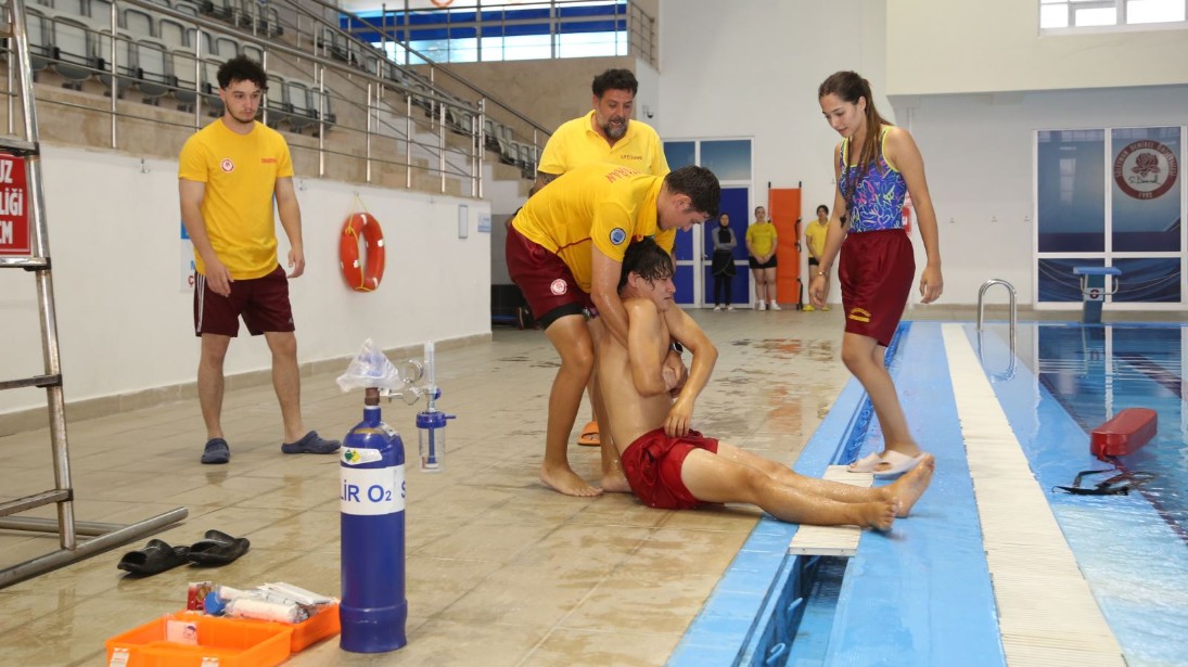 Sdü 29 Ekim Olimpik Yüzme Havuzu’nda Acil Durum Tatbikatı 1