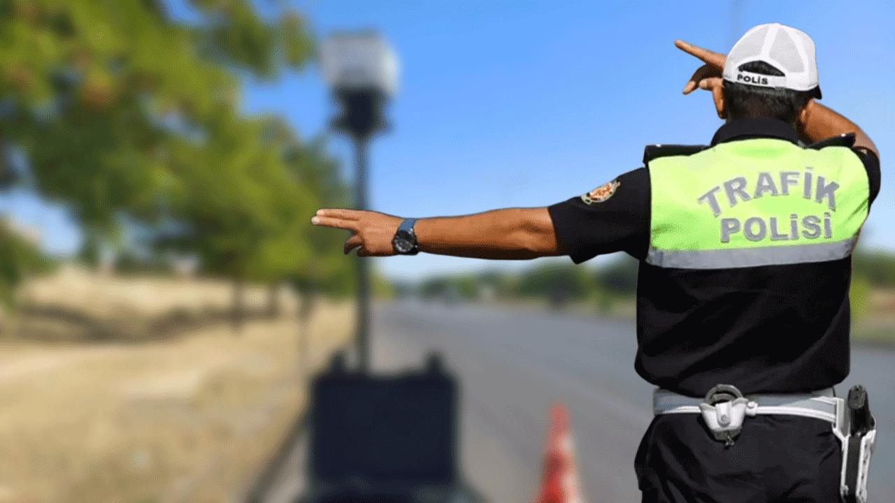 Trafik Polisi Radar Cevirme