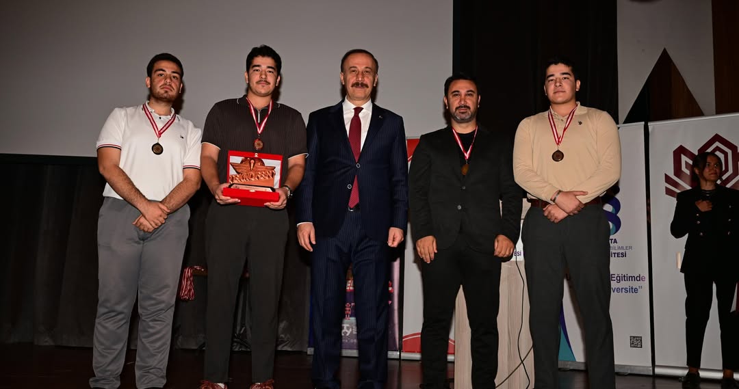 Ülkemizin Teknoloji Ve Inovasyon Vizyonunun En Güçlü Sembolü Olan Teknofest Kapsamında Düzenlene (2)