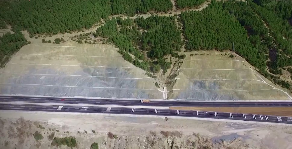 Dereboğazı Yolunda 8 Bin 750 Metre Asfalt Yenilendi