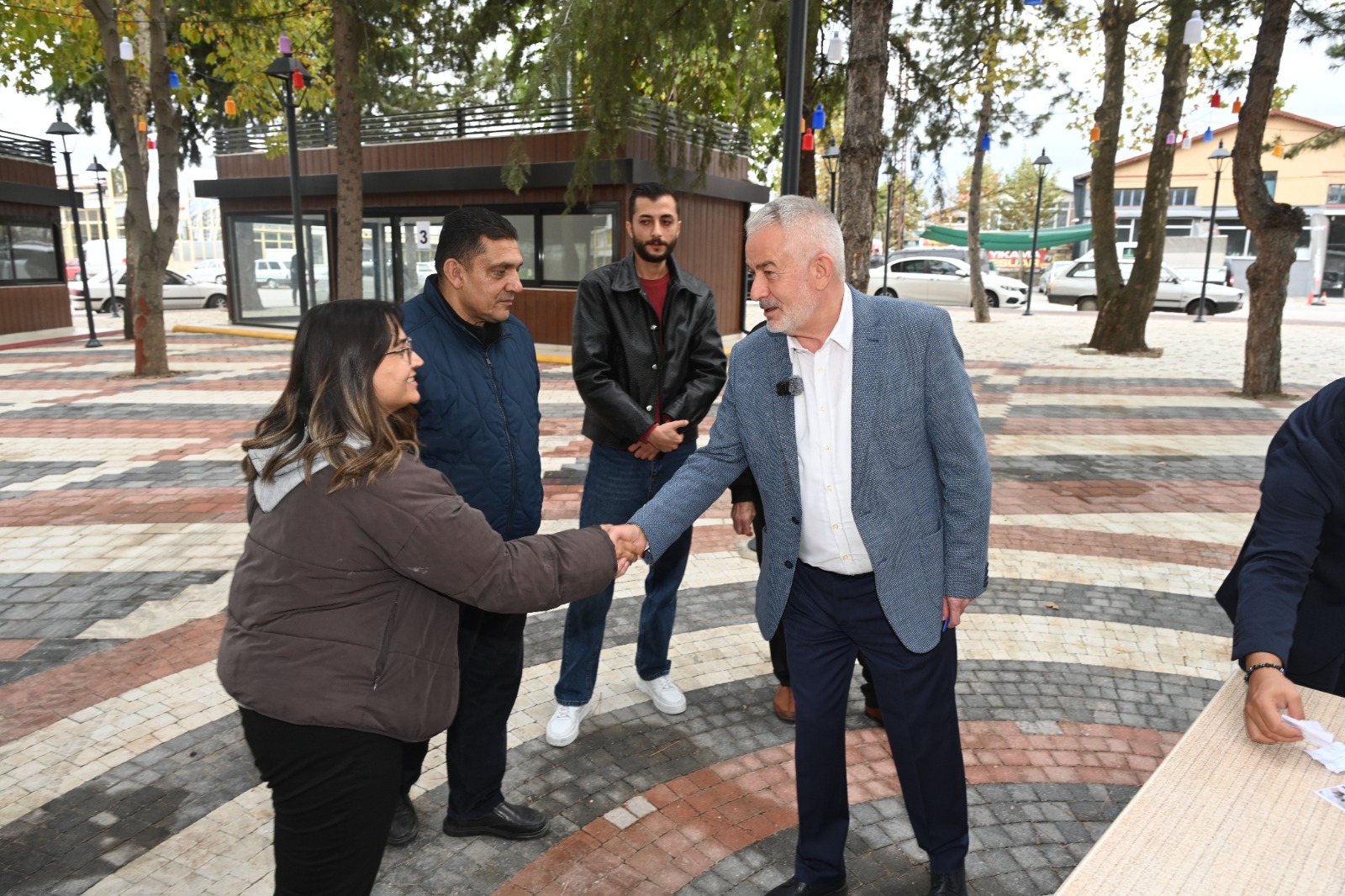 Kokoreççi Esnafı yeni dükkanlarına kavuştu-3