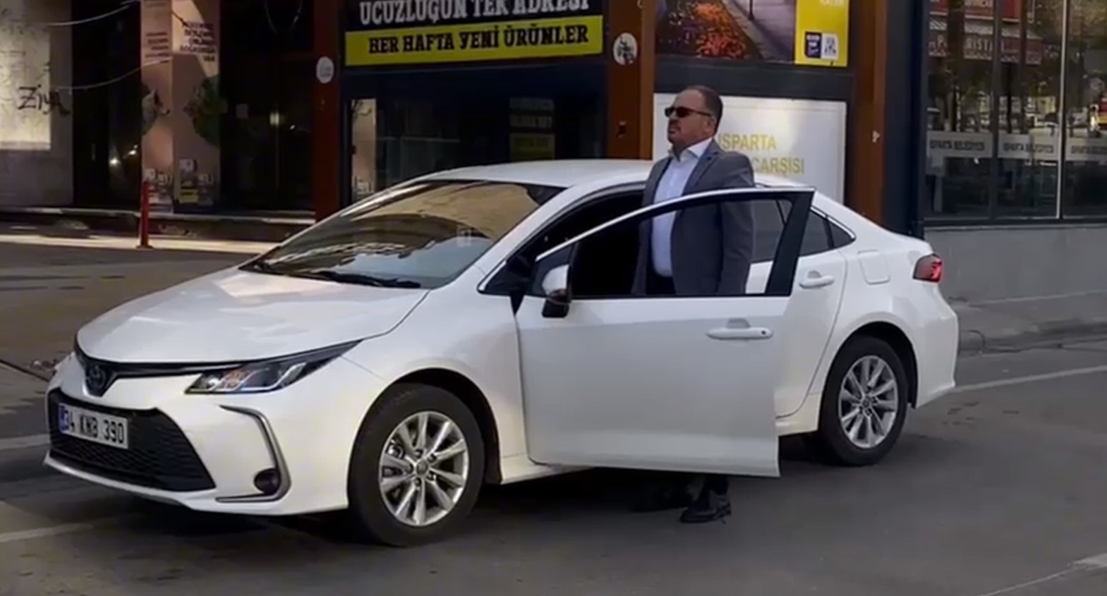 10 Kasım’da Isparta’da Hayat Durdu (1)