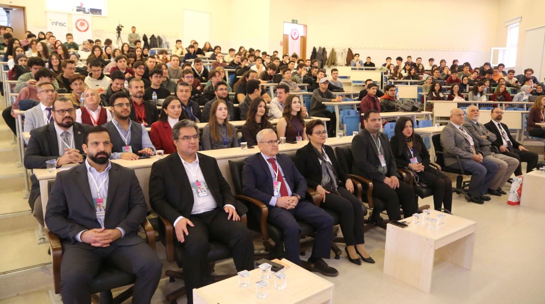 4. Uluslararası 7. Ulusal Sağlık Hizmetleri Kongresi 4