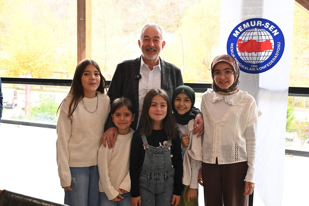 Başkan Başdeğirmen’den Kur’an Kursu öğreticilerine öğretmenler günü ziyareti-2