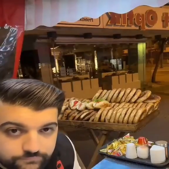 7 Bin Lira Izmir Boyoz