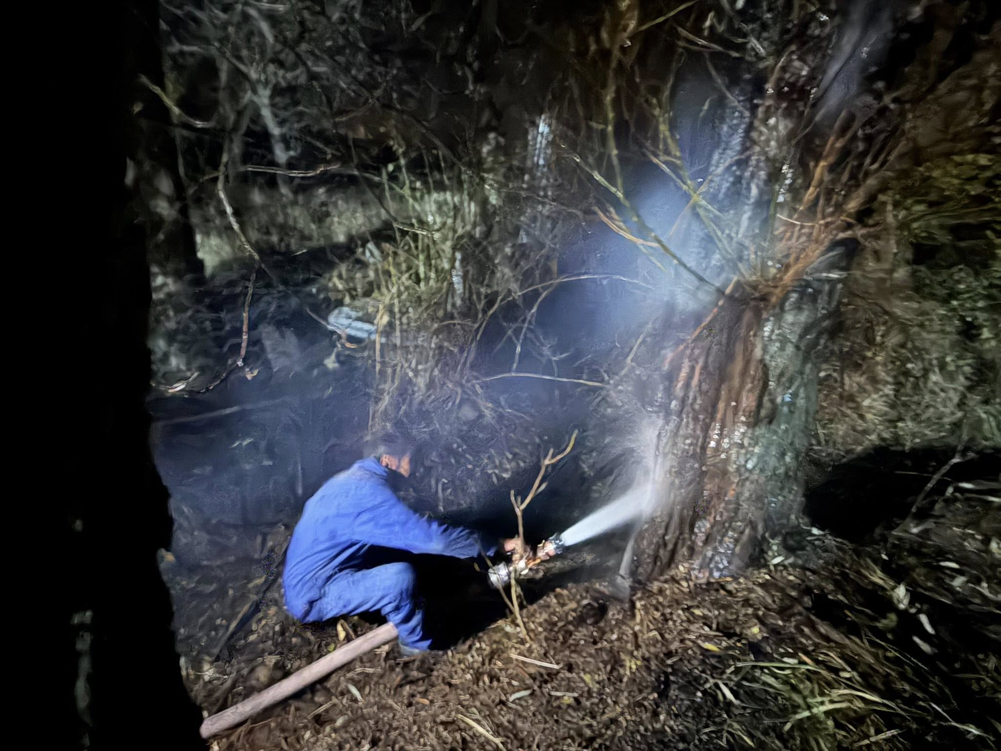 Bağkonak Köyü’nde Arazi Yangını Söndürüldü (3)