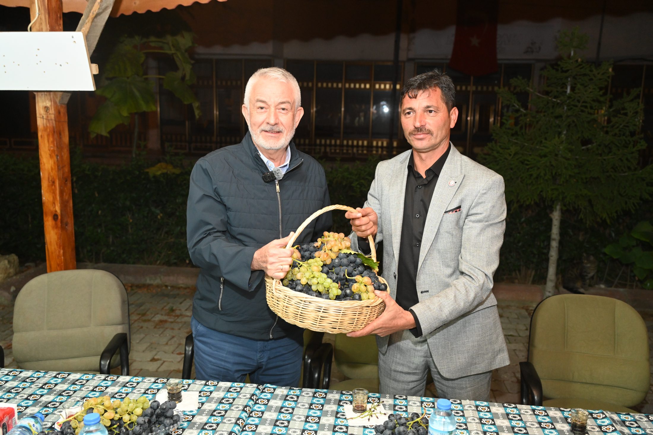 Baskan Yalvac Kuyucak Koyu Ziyaret (2)