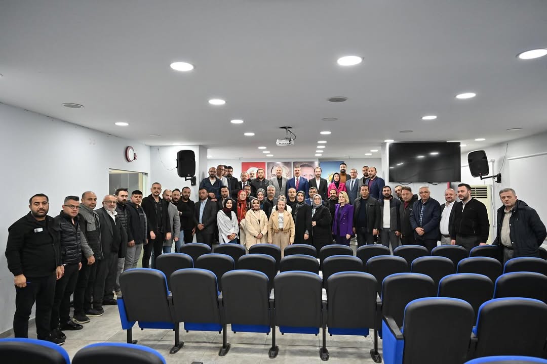 Başkan Yüksel Isparta’da Ak Parti Teşkilatı İle Bir Araya Geldi (3)