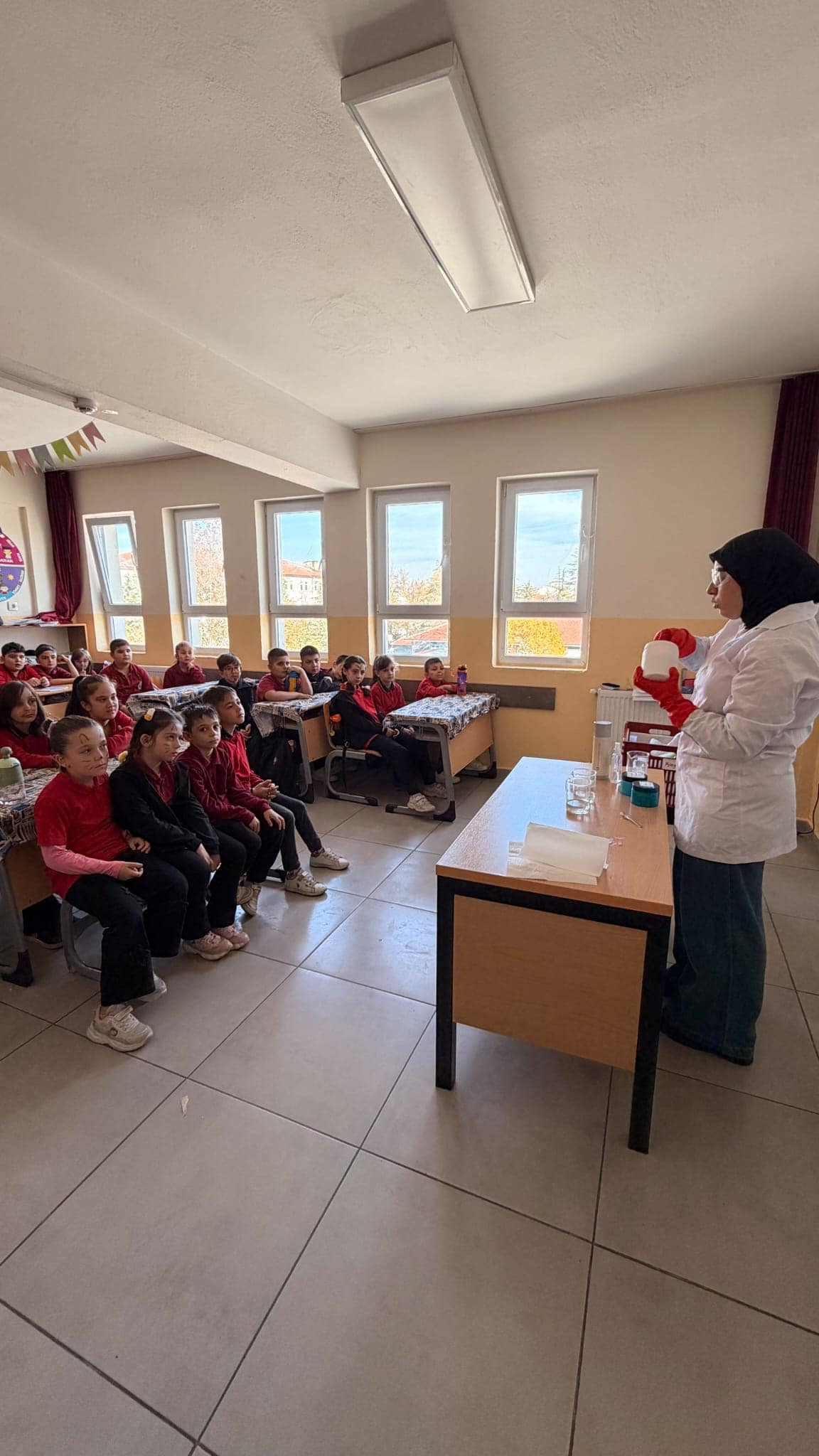 Boğaziçi Ve Odtü’lü Akademisyenler Gelendost’ta Öğrencilerle Buluştu 2