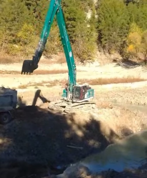 Çameli’nin Kolak Gölünde Kurtarma Çalışmaları Sürüyor (1)