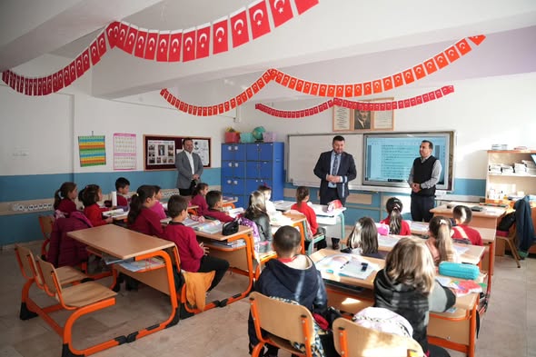 Direkli Köyü İlkokulu Ve Ortaokulu Ziyareti 3