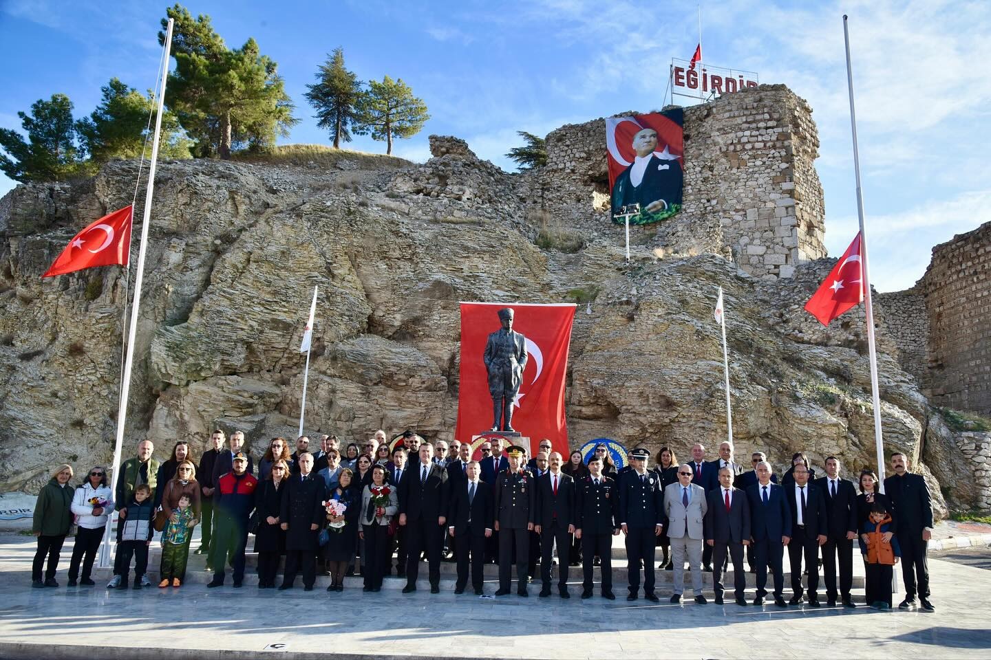 Eğirdir Ata’sını Saygı Ve Minnetle Andı (6)