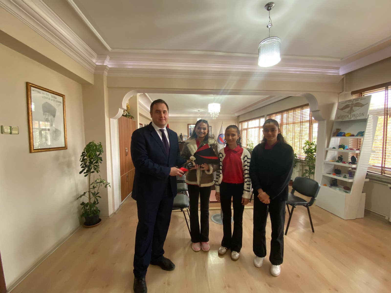 Gelendost’ta 24 Kasım Öğretmenler Günü Coşkusu (5)