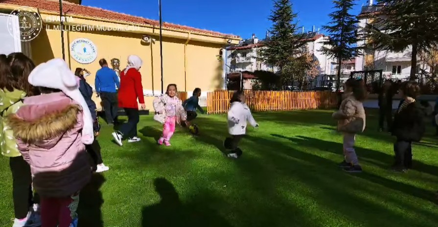 Geleneksel Çocuk Oyunlarıyla Geleceğe Köprü Kuruluyor 2