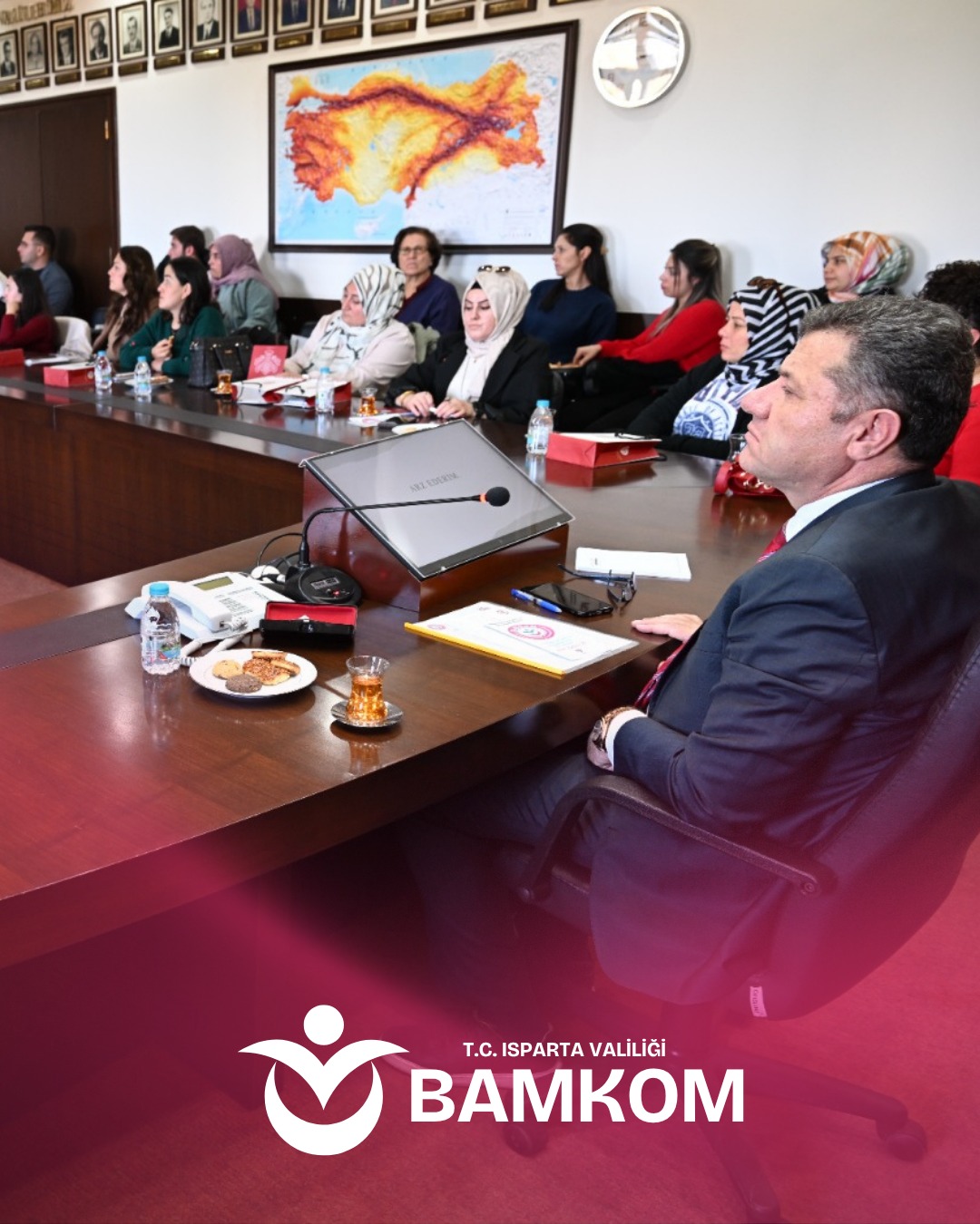 Isparta Valiliğinde Bamkom Anneleri Projesi Toplantısı Yapıldı (3)