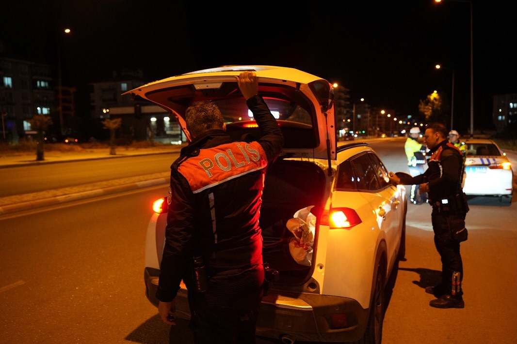 Isparta'da Abartı Egzoz Ve Modifiye Araç Denetimi (1)