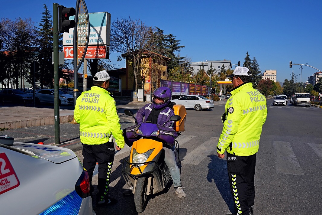 Isparta’da Motosiklet Ve Motorlu Bisikletlere Yönelik Özel Denetim (4)