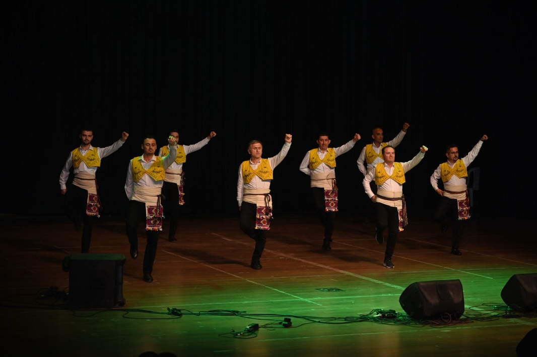 Isparta’da Öğretmenler Günü Törenle Kutlandı (7)
