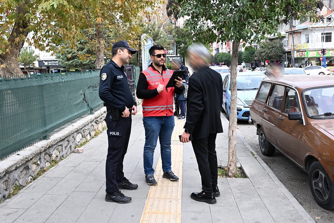 Isparta’da Okul Önleri Ve Asayiş Denetimi (3)