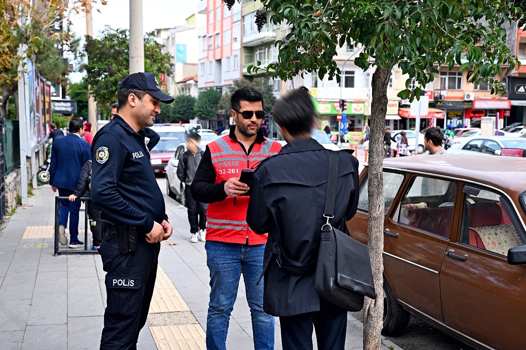Isparta’da Okul Önleri Ve Asayiş Denetimi (5)