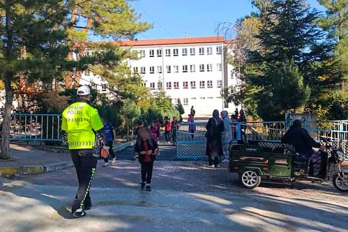 Isparta’da Okul Önleri Ve Asayiş Denetimi (6)