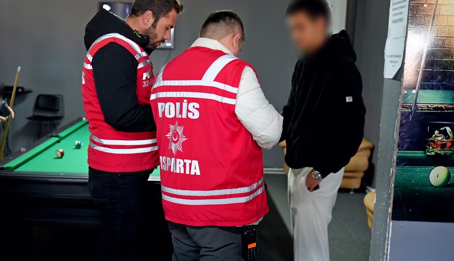 Isparta’da Okul Önleri Ve Asayiş Uygulamaları Devam Ediyor (1)