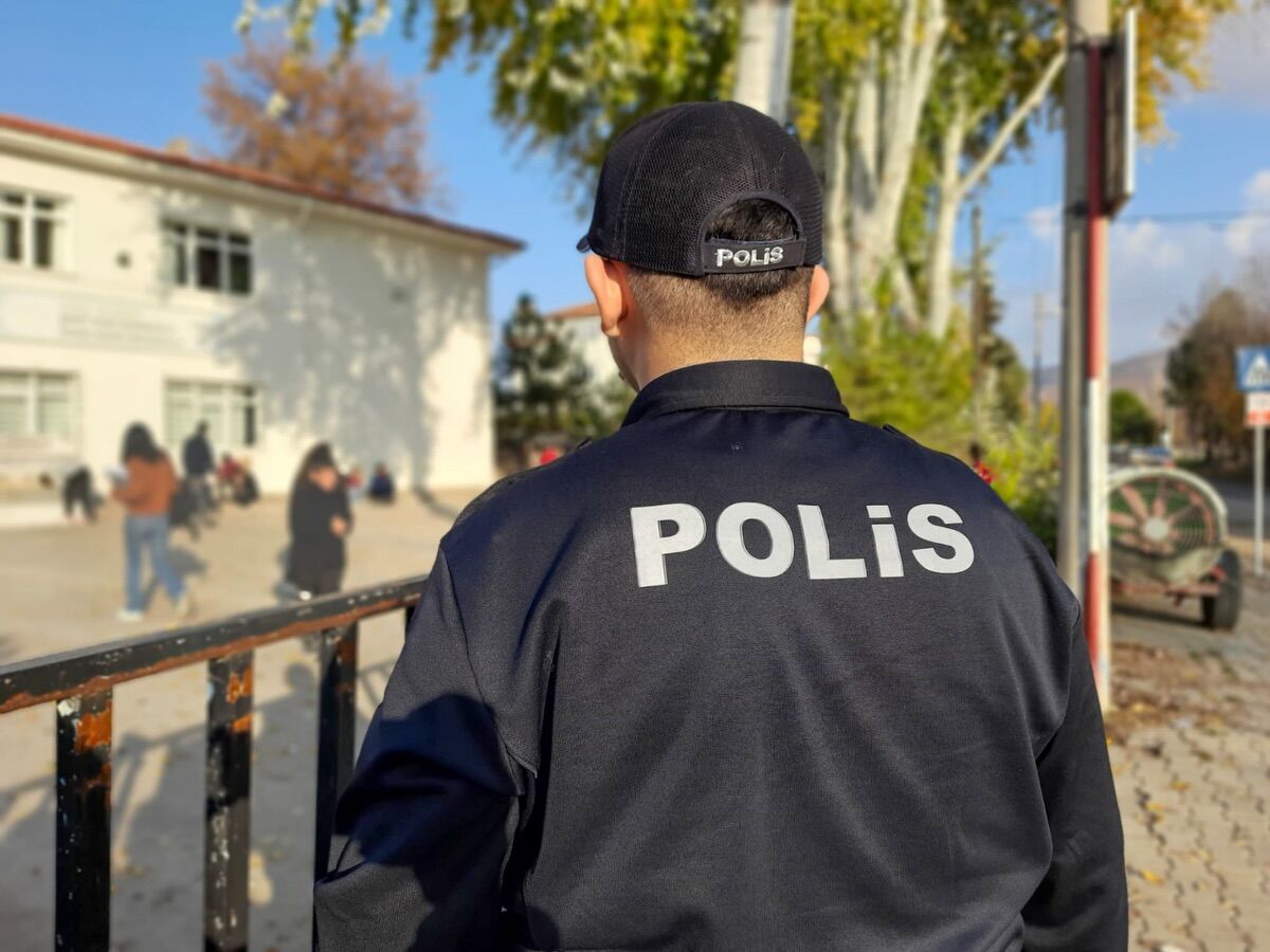 Isparta’da Okul Önleri Ve Asayiş Uygulaması Gerçekleştirildi (1)-1