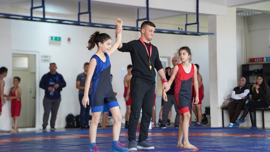 Isparta’da Okul Sporları Güreş Heyecanı Başladı (3)