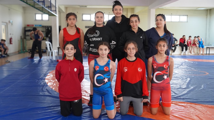 Isparta’da Okul Sporları Güreş Heyecanı Başladı (6)