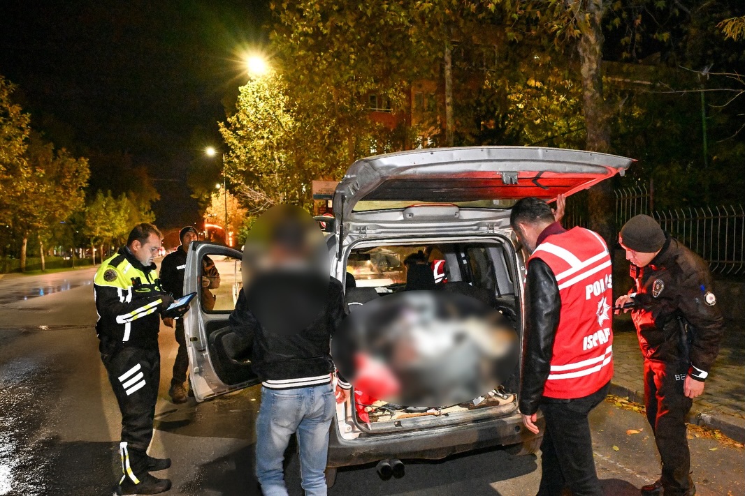 Isparta’da Park, Bahçe Ve Mesire Alanları Denetimleri Devam Ediyor (2)-1