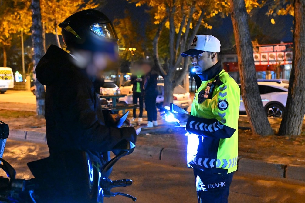 Isparta’da Park, Bahçe Ve Mesire Alanları Denetlendi (3)-2