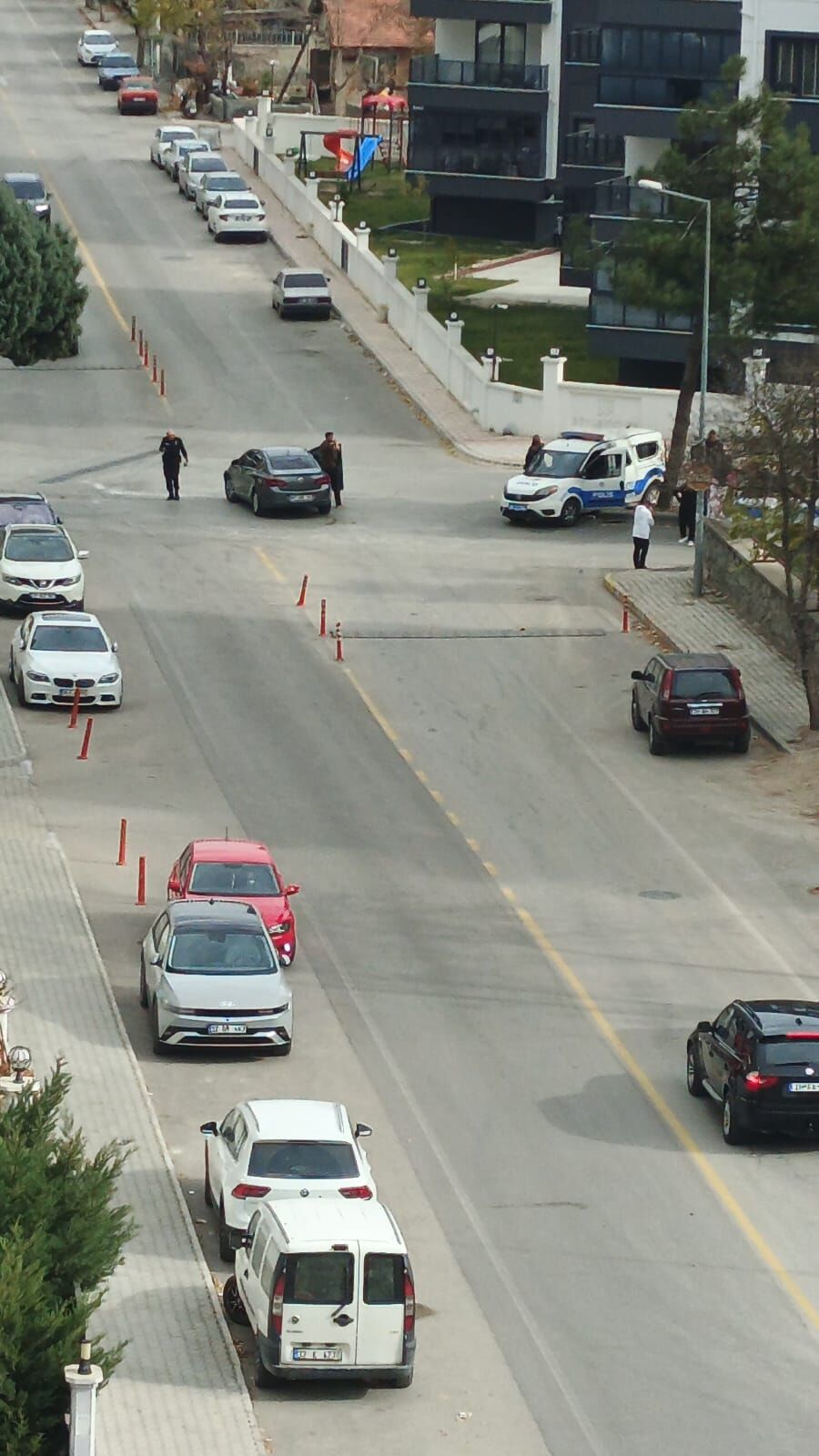 Isparta’da Polis Aracı Ile Otomobil Çarpıştı (2)