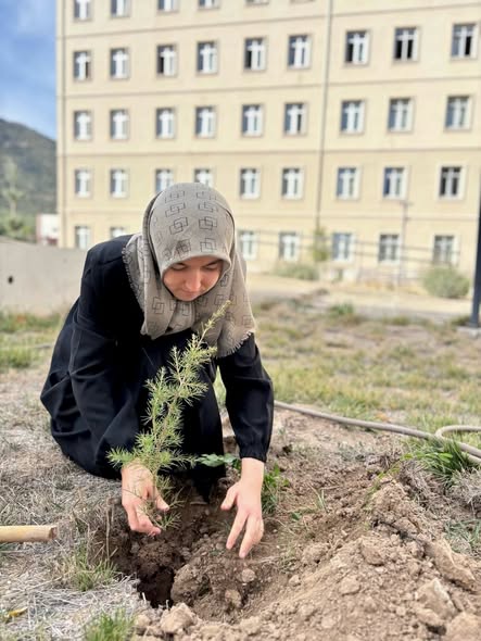 Ispartada Yurt Öğrencileri Fidan Dikti