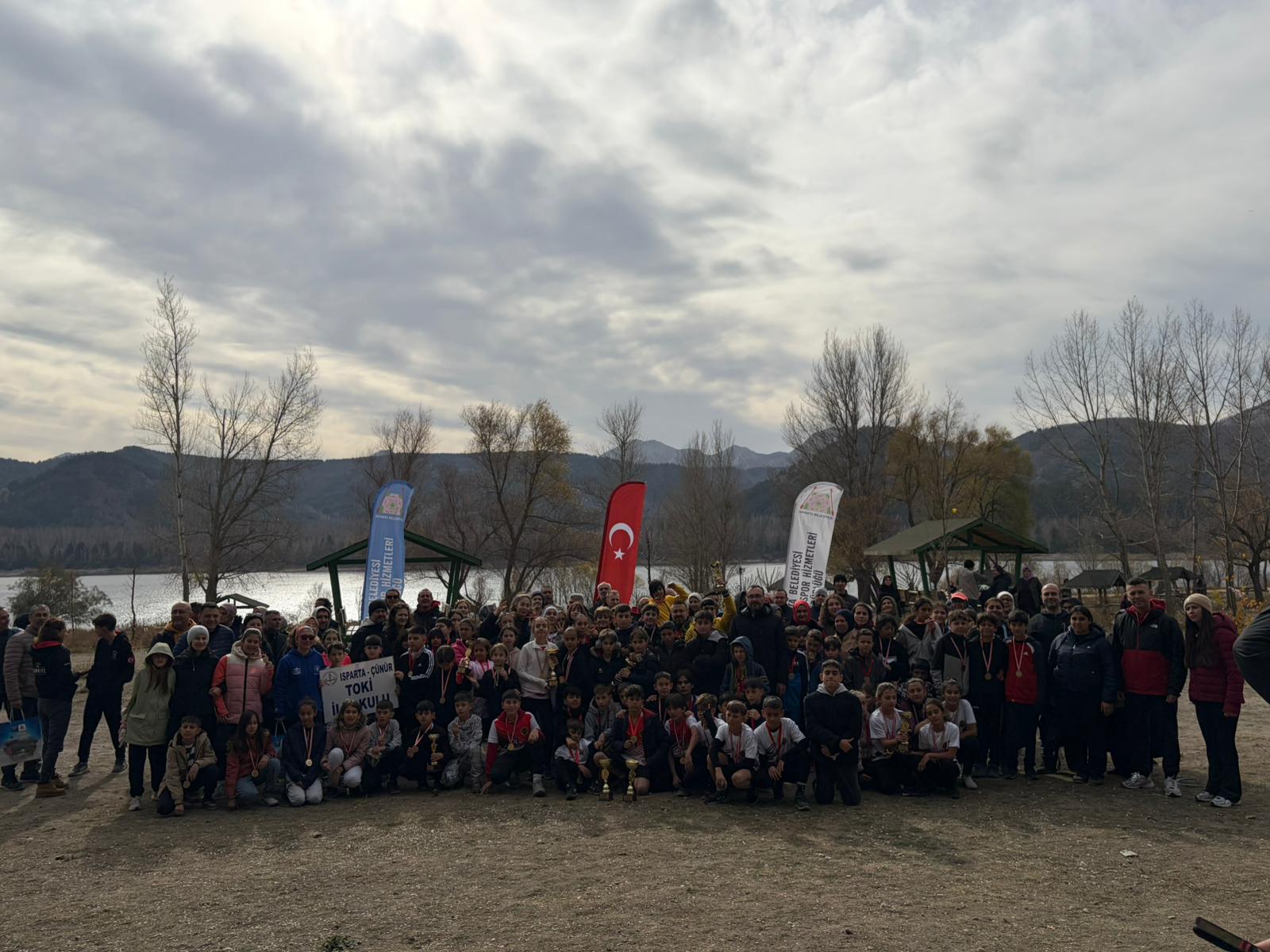 Ispartalı Öğrenciler, Öğretmenler Günü Koşusunda Ter Döktü (4)