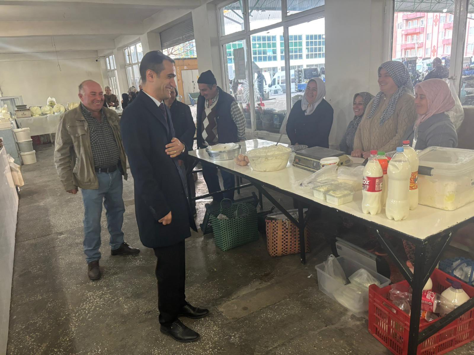 Kaymakam Açıkgöz’den Pazar Esnafına Ziyaret (5)