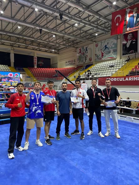 Muay Thai Şampiyonasında Madalya Yağmuru 1