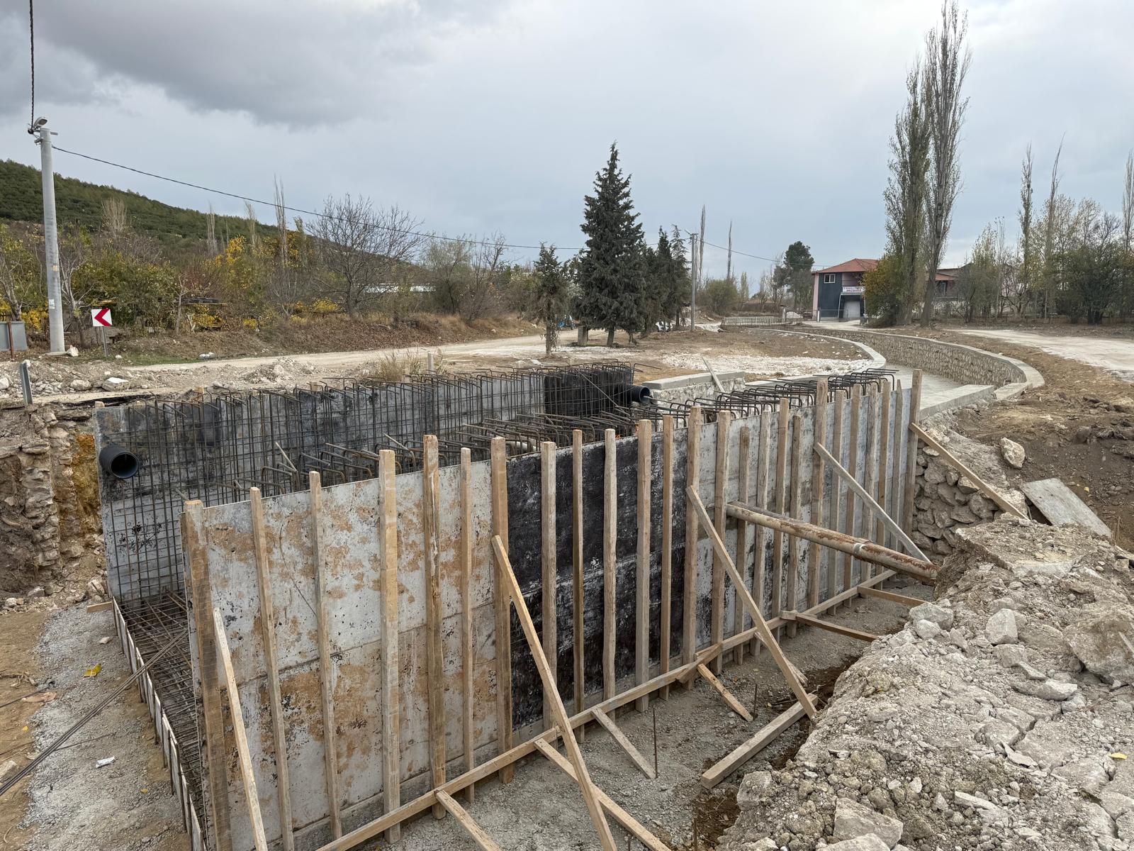 Müdür Erkan Keçiborlu’da Incelemelerde Bulundu (3)