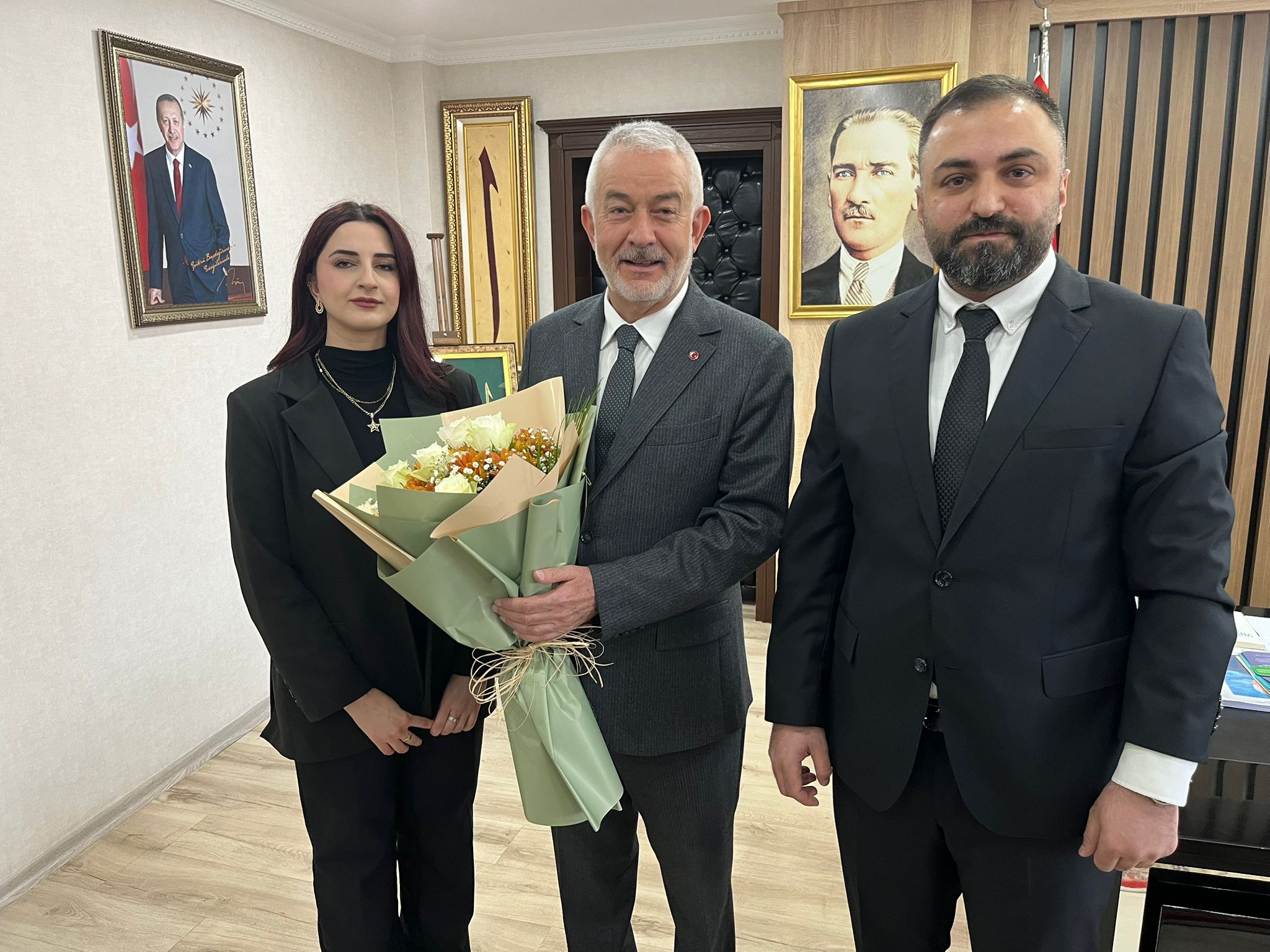 Muteahhitler Baskan Ziyaret (1)