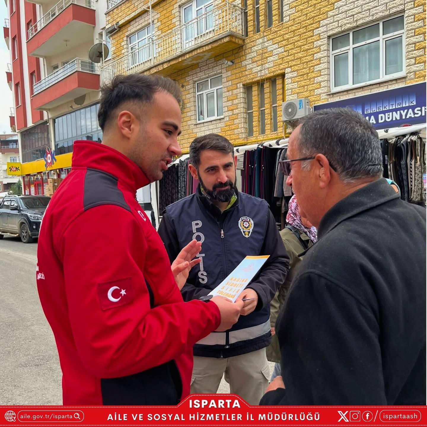 Şarkikaraağaç’ta Kadına Şiddete Karşı Bilgilendirme Yapıldı (1)