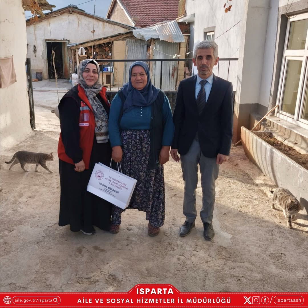 Şarkikaraağaç’ta Şehit Ailelerine Ziyaret (1)